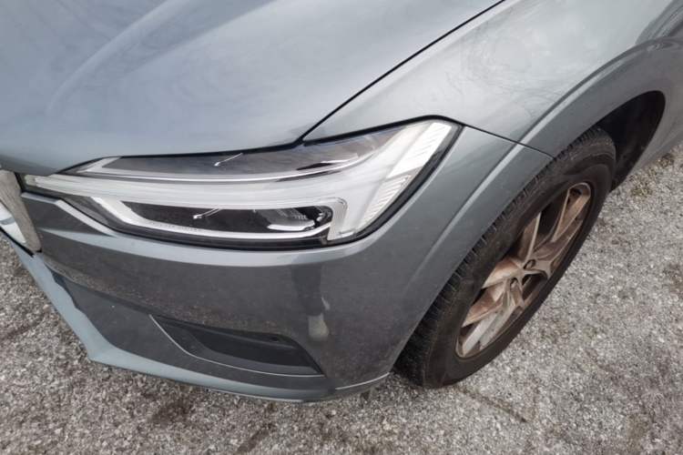 Used Volvo XC60 2019 T5 4x4 Smart Edition China V Standard Left Front Headlight