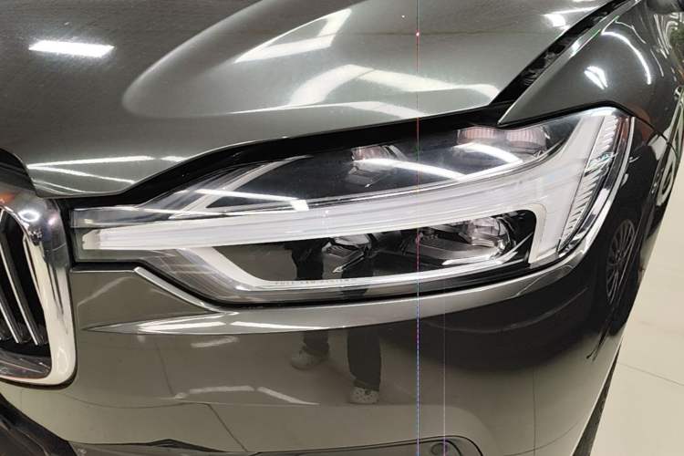 Used Volvo XC60 2019 T5 4x4 Smart Edition China VI Standard Left Front Headlight