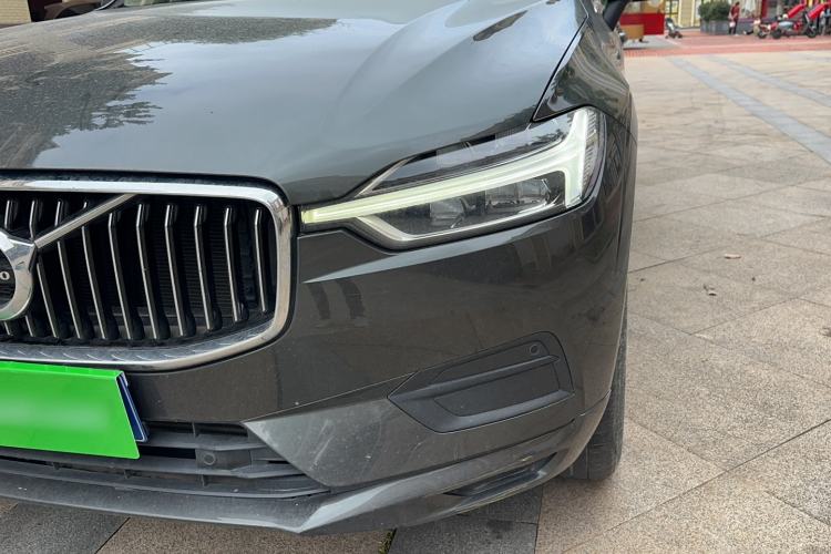 Used Volvo XC60 2019 T5 4x4 Smart Edition China V Standard Left Front Headlight