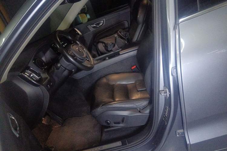 Used Volvo XC60 2019 T5 4x4 Smart Edition China V Standard Left Front Seat