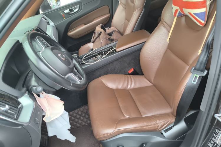 Used Volvo XC60 2019 T5 4x4 Smart Edition China V Standard Left Front Seat
