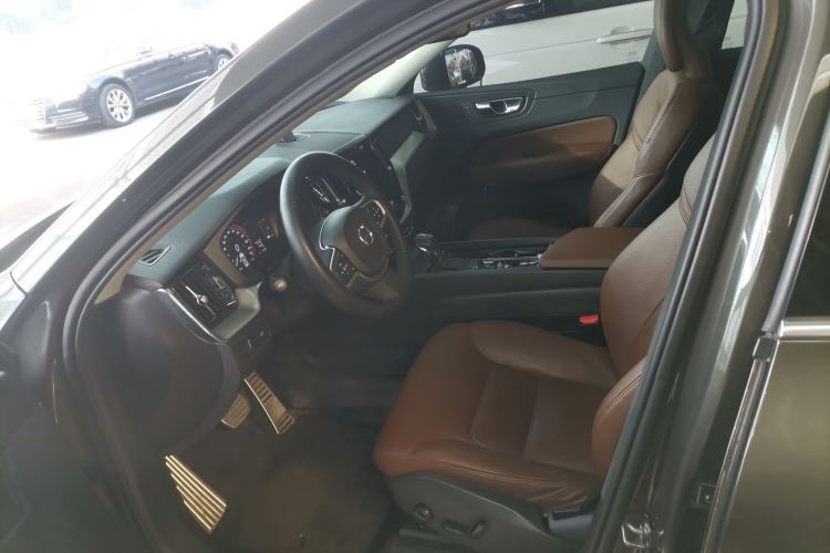 Used Volvo XC60 2019 T5 4x4 Smart Edition China V Standard Left Front Seat