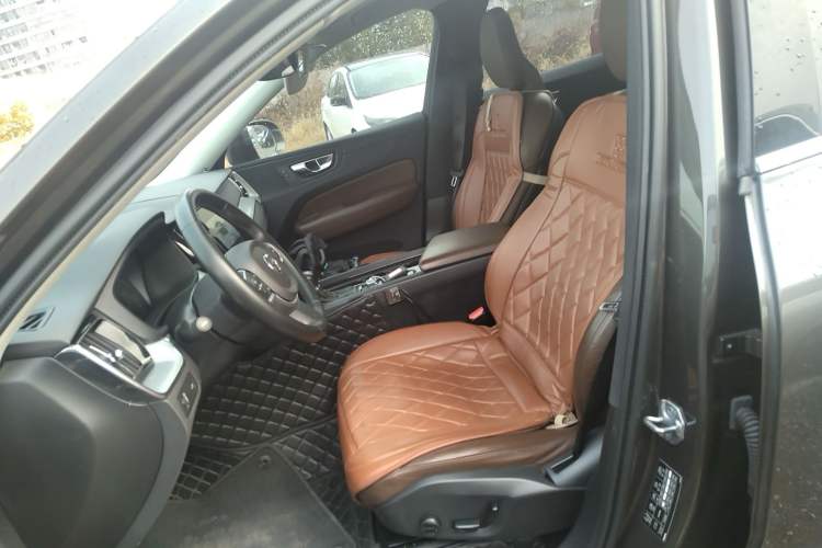 Used Volvo XC60 2019 T5 4x4 Smart Edition China V Standard Left Front Seat