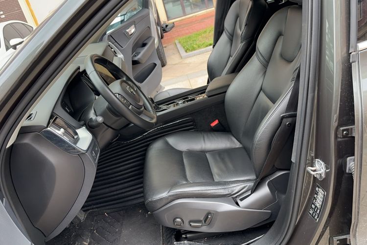 Used Volvo XC60 2019 T5 4x4 Smart Edition China V Standard Left Front Seat