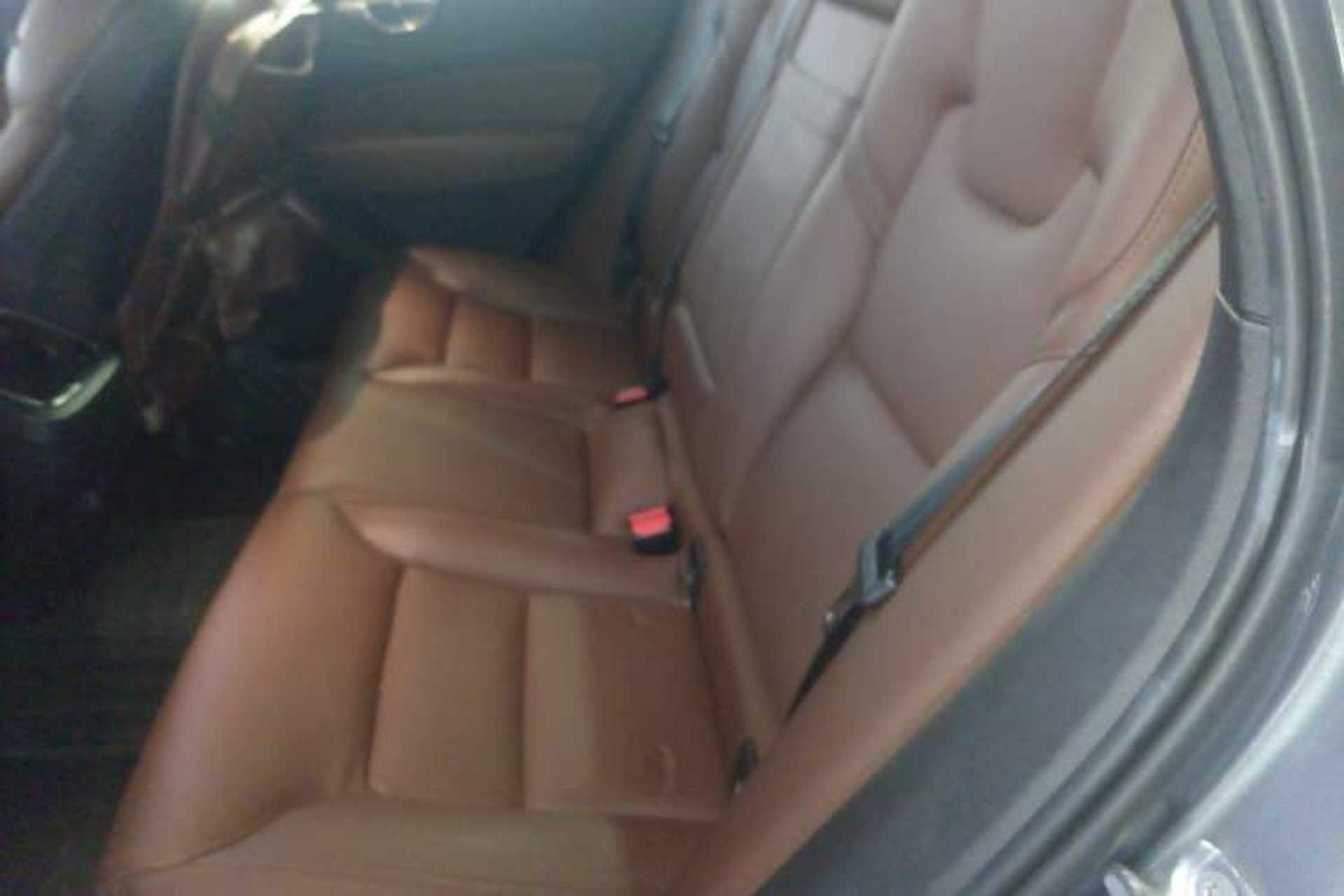 Used Volvo XC60 2019 T5 4x4 Zhiyuan Edition China VI Standard Left Rear Seat