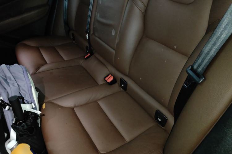 Used Volvo XC60 2019 T5 4x4 Smart Edition China V Standard Left Rear Seat