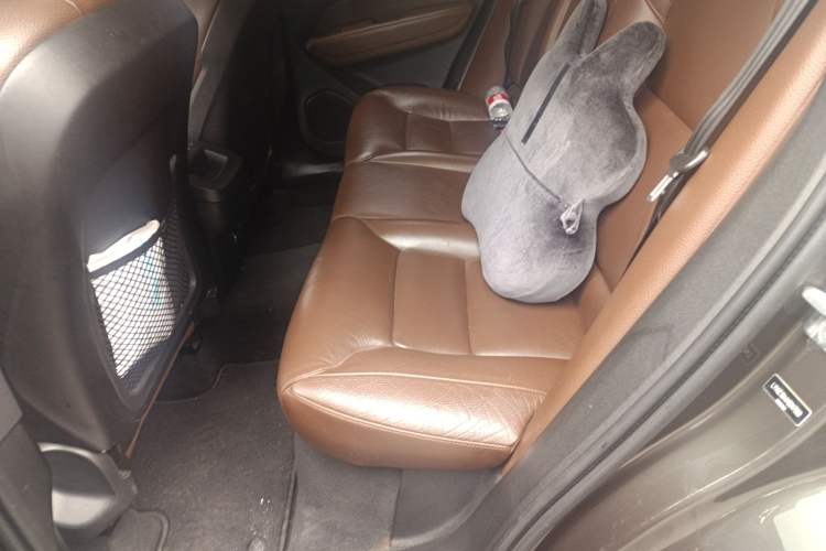 Used Volvo XC60 2019 T5 4x4 Smart Edition China V Standard Left Rear Seat