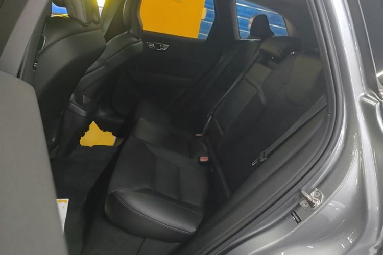 Used Volvo XC60 2019 T4 Zhiyi Edition China V Standard Left Rear Seat