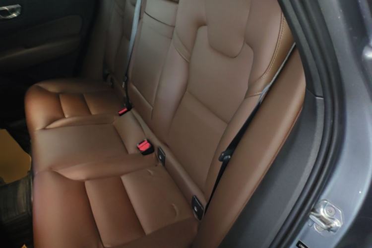 Used Volvo XC60 2019 T5 4x4 Zhiyuan Edition China VI Standard Left Rear Seat