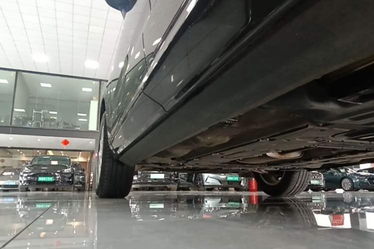 Used Volvo XC60 2019 T4 Zhiyi Edition China VI Left Side Sill