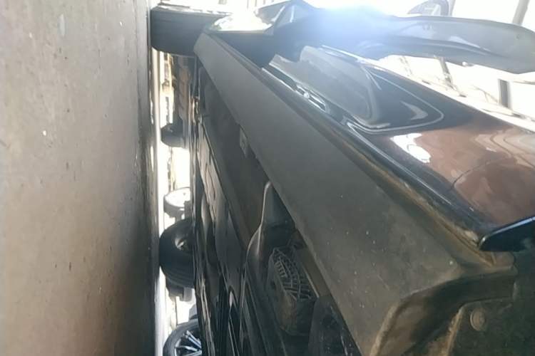 Used Volvo XC60 2019 T5 4x4 Zhiyuan Edition China VI Standard Left Side Sill