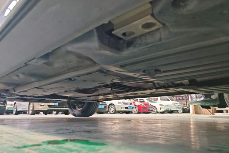 Used Volvo XC60 2019 T5 4x4 Zhiya Luxury Edition China VI Standard Left Side Sill
