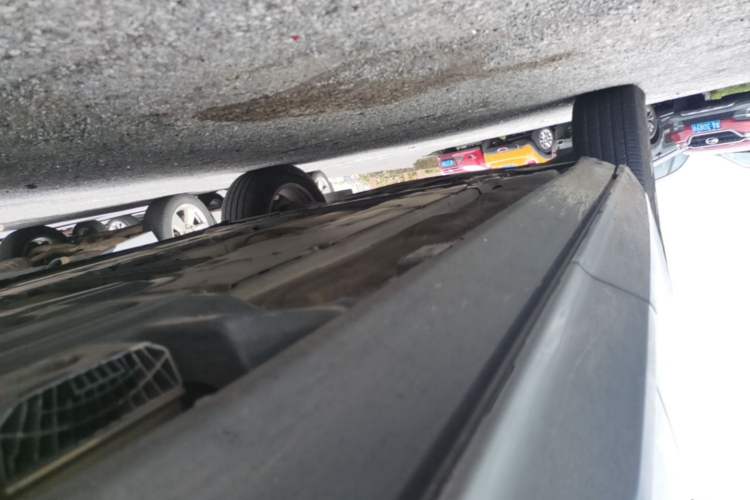 Used Volvo XC60 2019 T5 4x4 Smart Edition China V Standard Left Side Sill