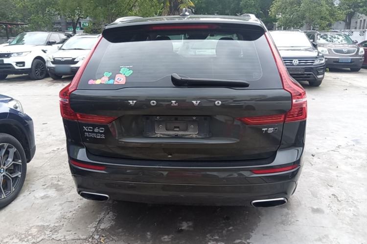 Used Volvo XC60 2019 T5 4x4 Smart Edition China V Standard Rear
