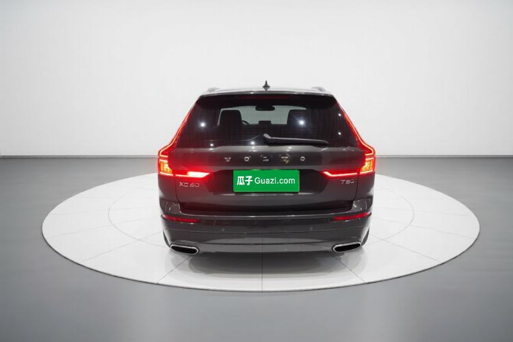 Used Volvo XC60 2019 T5 4x4 Smart Edition China VI Standard Rear