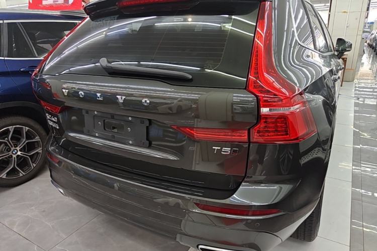 Used Volvo XC60 2019 T5 4x4 Smart Edition China V Standard Rear