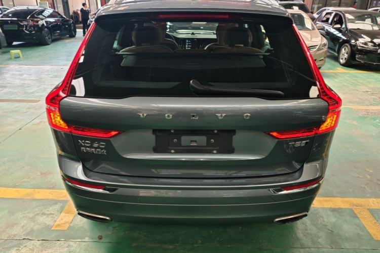 Used Volvo XC60 2019 T5 4x4 Zhiya Luxury Edition China VI Standard Rear
