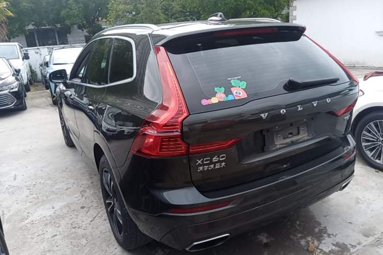 Used Volvo XC60 2019 T5 4x4 Smart Edition China V Standard Rear Left 45 Deg