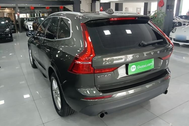Used Volvo XC60 2019 T4 Zhiyi Edition China VI Rear Left 45 Deg