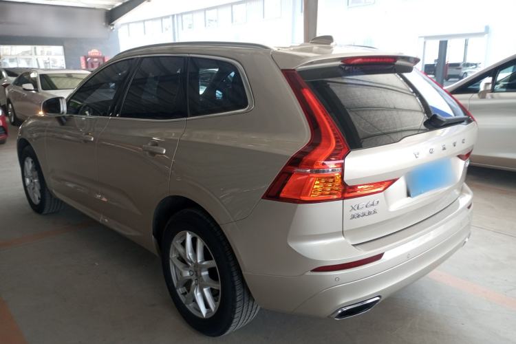 Used Volvo XC60 2019 T5 4x4 Smart Edition China VI Standard Rear Left 45 Deg