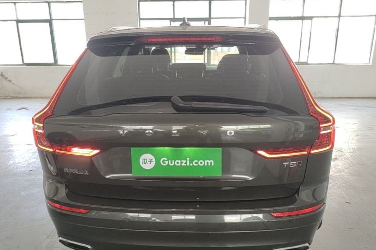 Used Volvo XC60 2019 T5 4x4 Smart Edition China VI Standard Rear