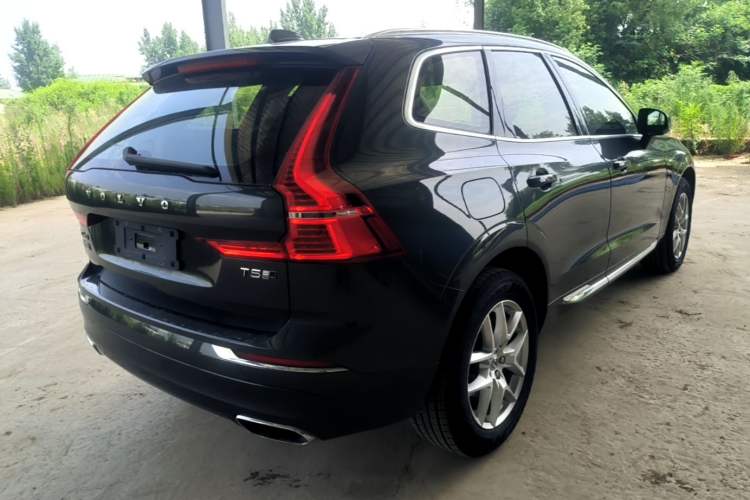Used Volvo XC60 2019 T5 4x4 Smart Edition China VI Standard Rear Right 45 Deg