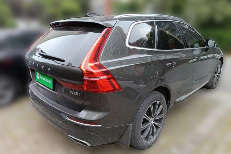 Used Volvo XC60 2019 T5 4x4 Zhiya Luxury Edition China V Standard Rear Right 45 Deg