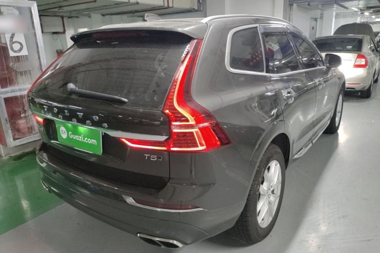 Used Volvo XC60 2019 T5 4x4 Smart Edition China VI Standard Rear Right 45 Deg