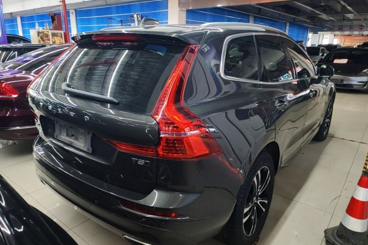 Used Volvo XC60 2019 T5 4x4 Zhiyuan Edition China VI Standard Rear Right 45 Deg
