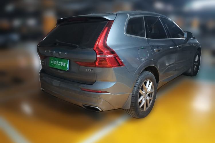Used Volvo XC60 2019 T5 4x4 Smart Edition China V Standard Rear Right 45 Deg