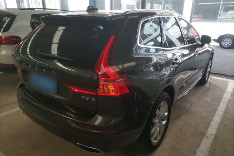 Used Volvo XC60 2019 T5 4x4 Smart Edition China V Standard Rear Right 45 Deg