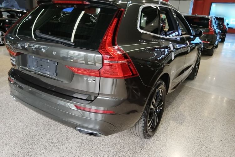 Used Volvo XC60 2019 T5 4x4 Zhiyuan Edition China VI Standard Rear Right 45 Deg