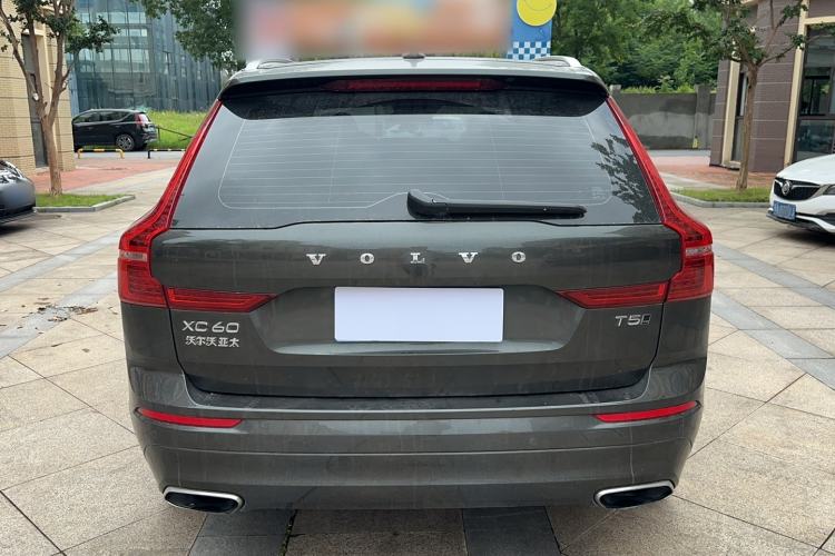 Used Volvo XC60 2019 T5 4x4 Smart Edition China V Standard Rear