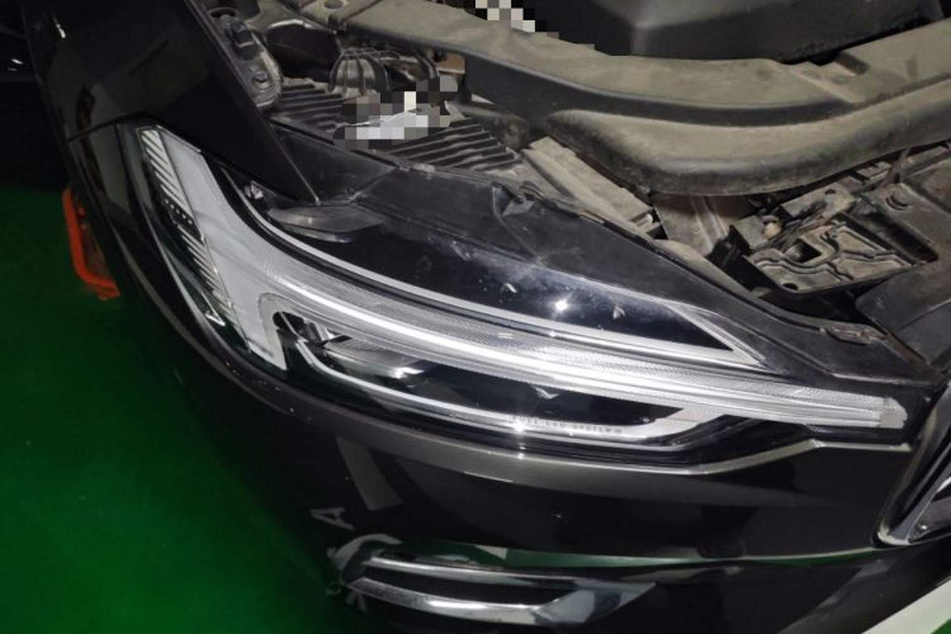 Used Volvo XC60 2019 T5 4x4 Smart Edition China V Standard Right Front Headlight