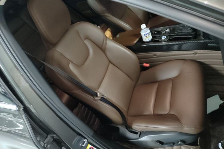 Used Volvo XC60 2019 T5 4x4 Smart Edition China VI Standard Right Front Seat