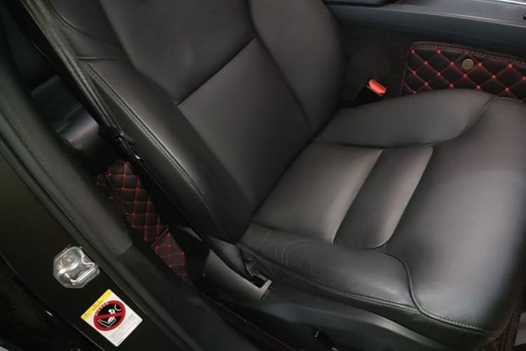 Used Volvo XC60 2019 T5 4x4 Smart Edition China VI Standard Right Front Seat