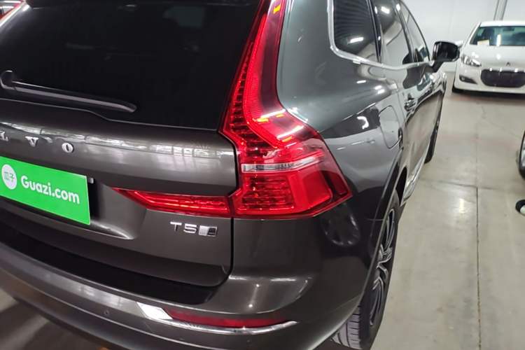 Used Volvo XC60 2019 T5 4x4 Zhiya Luxury Edition China VI Standard Right Rear Taillight