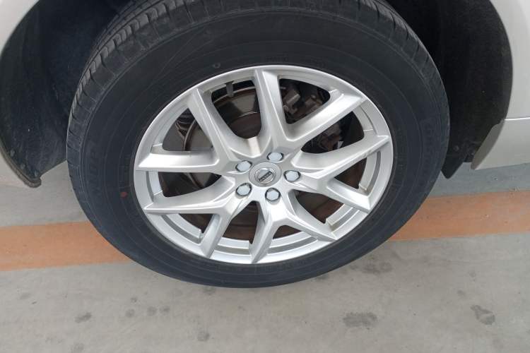 Used Volvo XC60 2019 T5 4x4 Smart Edition China VI Standard Right Rear Wheel Hub