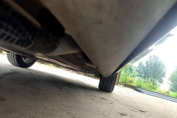 Used Volvo XC60 2019 T5 4x4 Smart Edition China VI Standard Right Side Sill