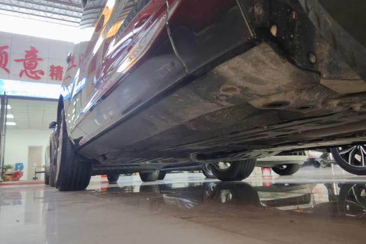 Used Volvo XC60 2019 T5 4x4 Smart Edition China VI Standard Right Side Sill