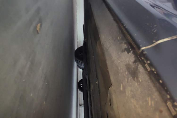 Used Volvo XC60 2019 T5 4x4 Zhiyuan Edition China VI Standard Right Side Sill