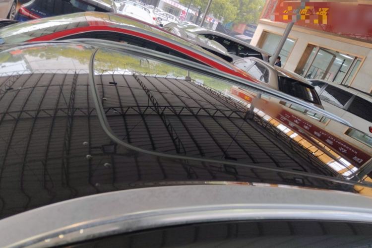 Used Volvo XC60 2019 T5 4x4 Smart Edition China VI Standard Roof