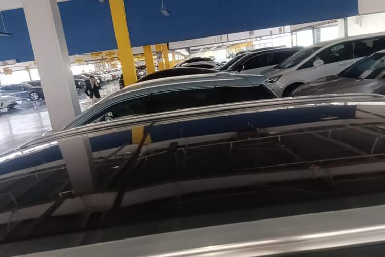 Used Volvo XC60 2019 T5 4x4 Zhiyuan Sport Edition China V Standard Roof