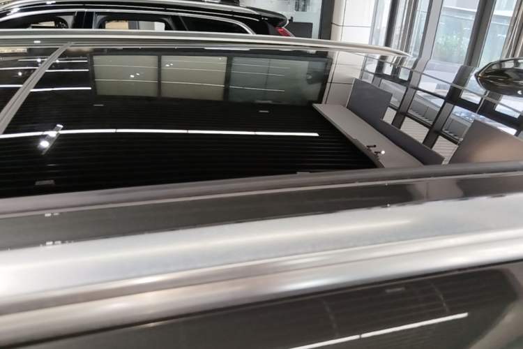 Used Volvo XC60 2019 T5 4x4 Zhiyuan Edition China VI Standard Roof