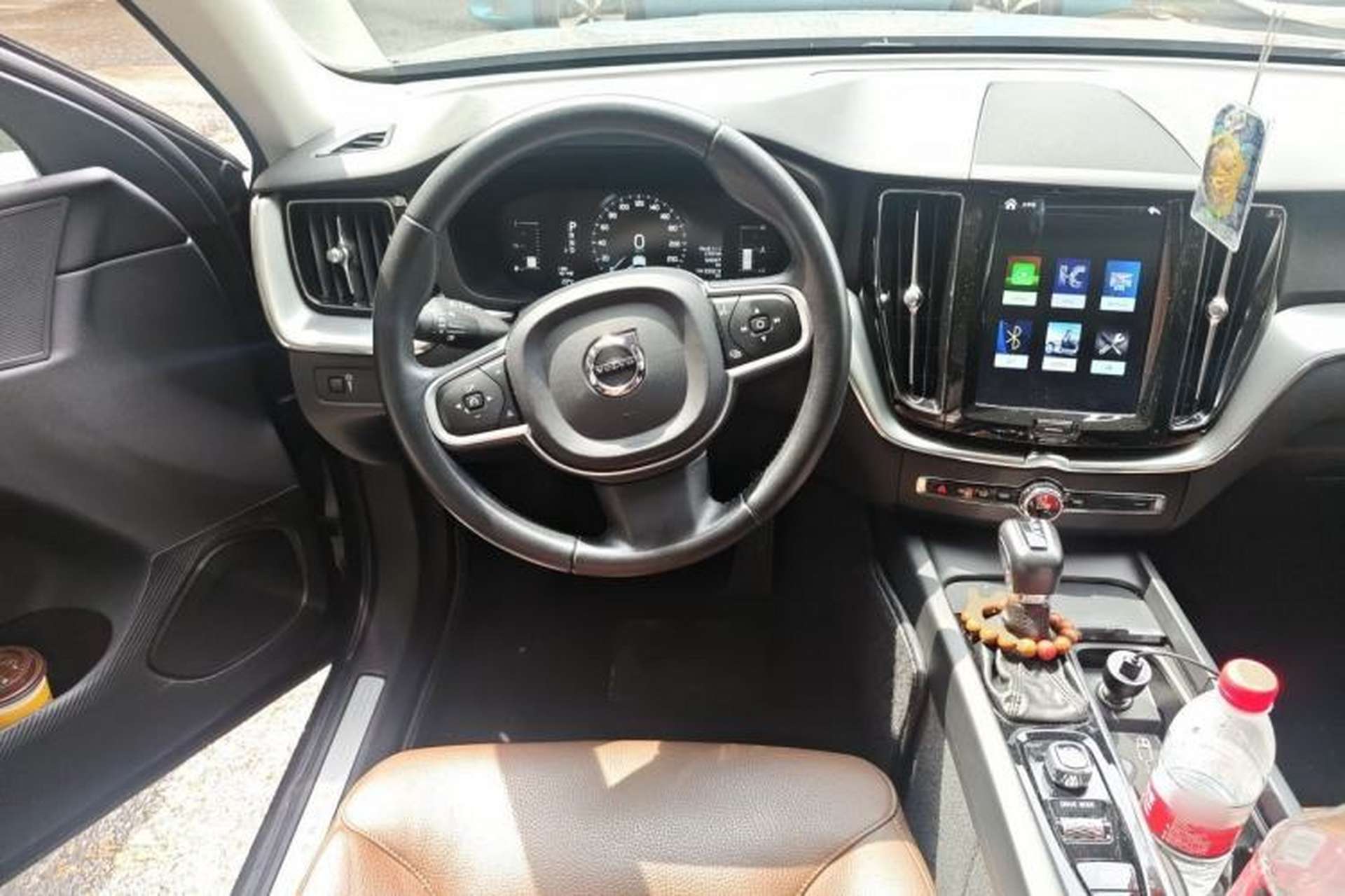 Used Volvo XC60 2019 T5 4x4 Smart Edition China V Standard Steering Wheel