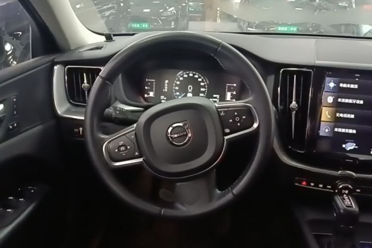 Used Volvo XC60 2019 T4 Zhiyi Edition China VI Steering Wheel