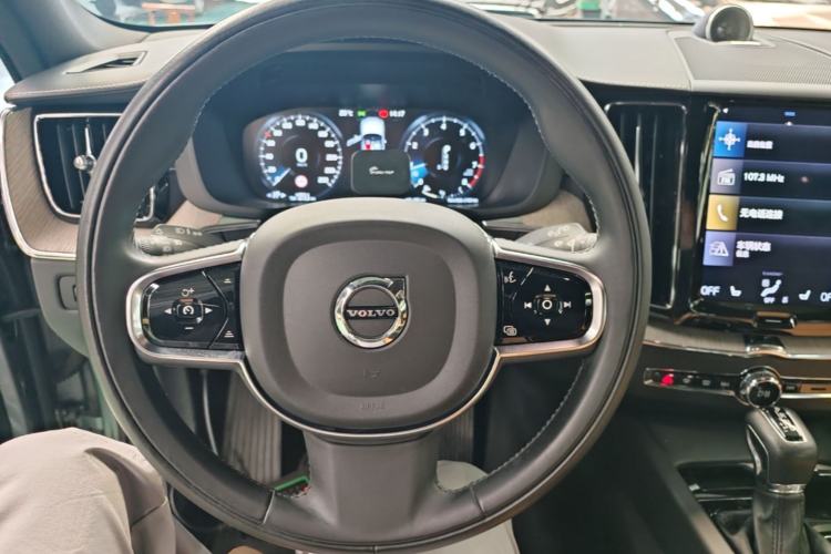 Used Volvo XC60 2019 T5 4x4 Zhiya Luxury Edition China VI Standard Steering Wheel