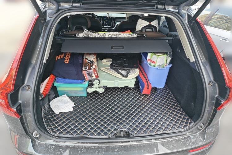 Used Volvo XC60 2019 T5 4x4 Zhiyuan Edition China VI Standard Trunk