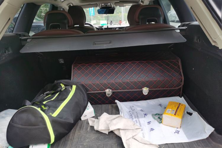 Used Volvo XC60  Trunk