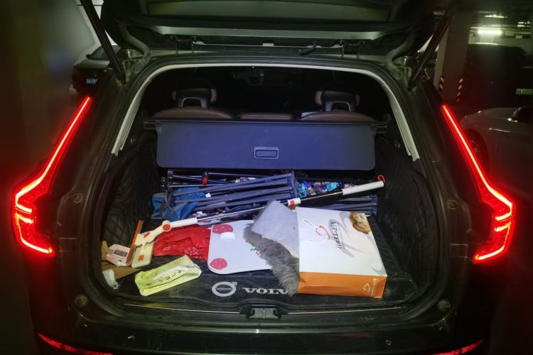 Used Volvo XC60 2019 T5 4x4 Smart Edition China V Standard Trunk